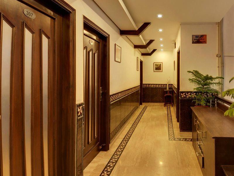 Hotel Maya 'New Delhi' Exterior photo