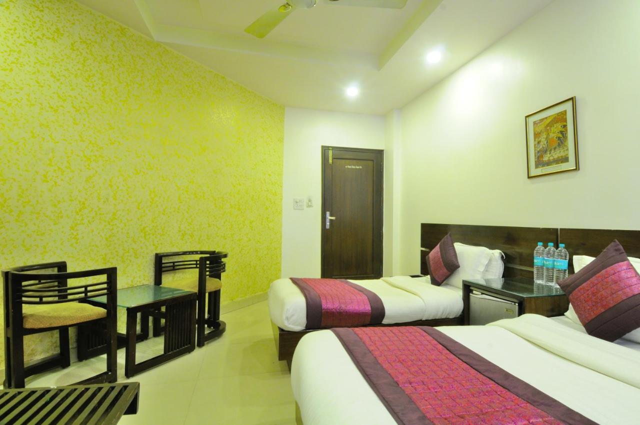 Hotel Maya 'New Delhi' Exterior photo